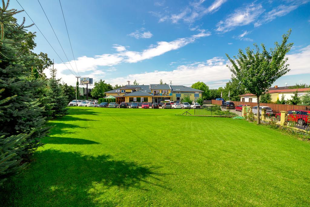 Hotel Lion Modřice Zewnętrze zdjęcie